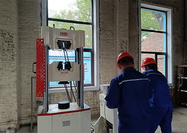 Una base de investigación y producción de armas en Gansu, China, compró nuestra máquina de prueba universal
