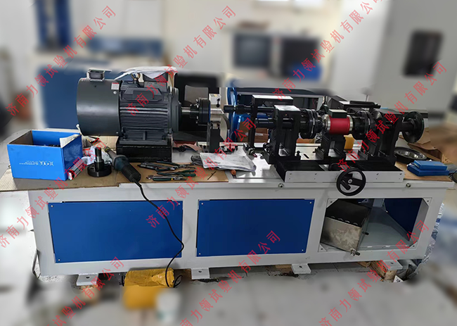 Nuestra empresa produce máquinas de prueba de coeficiente de fricción de sujetadores para ayudar a la detección de estructuras de acero.