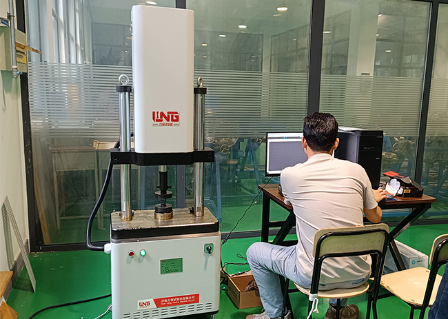 Jinan Liling Spring fatiga Test Machine ayuda a la innovación y el avance de la investigación científica y la enseñanza en colegios y universidades