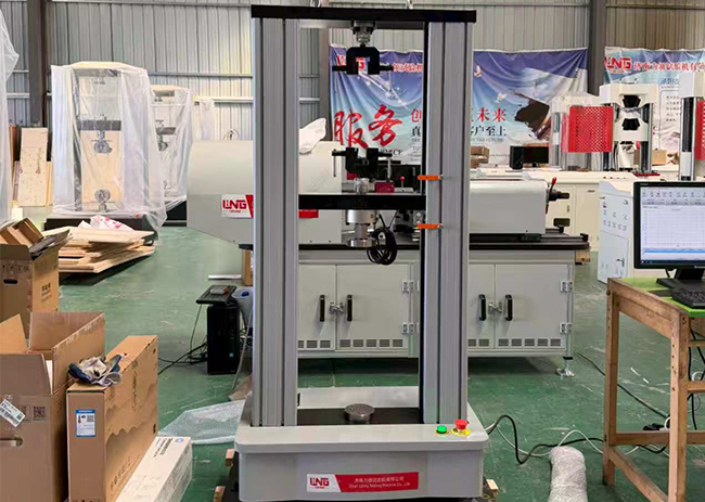 ¡¡ detección precisa del rendimiento de los paneles a base de madera! Jinan Liling esta máquina de prueba universal es necesaria para la inspección de calidad y la investigación científica de las empresas.