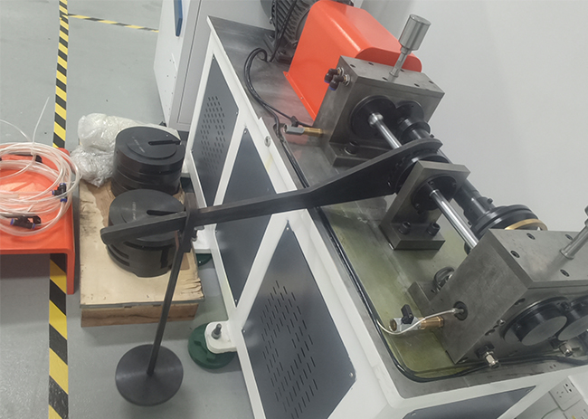 Completa la puesta en servicio de nuevos equipos | Máquina de prueba de desgaste de engranajes completa la puesta en servicio de toda la máquina y amplía la capacidad de prueba de resistencia al desgaste de los componentes