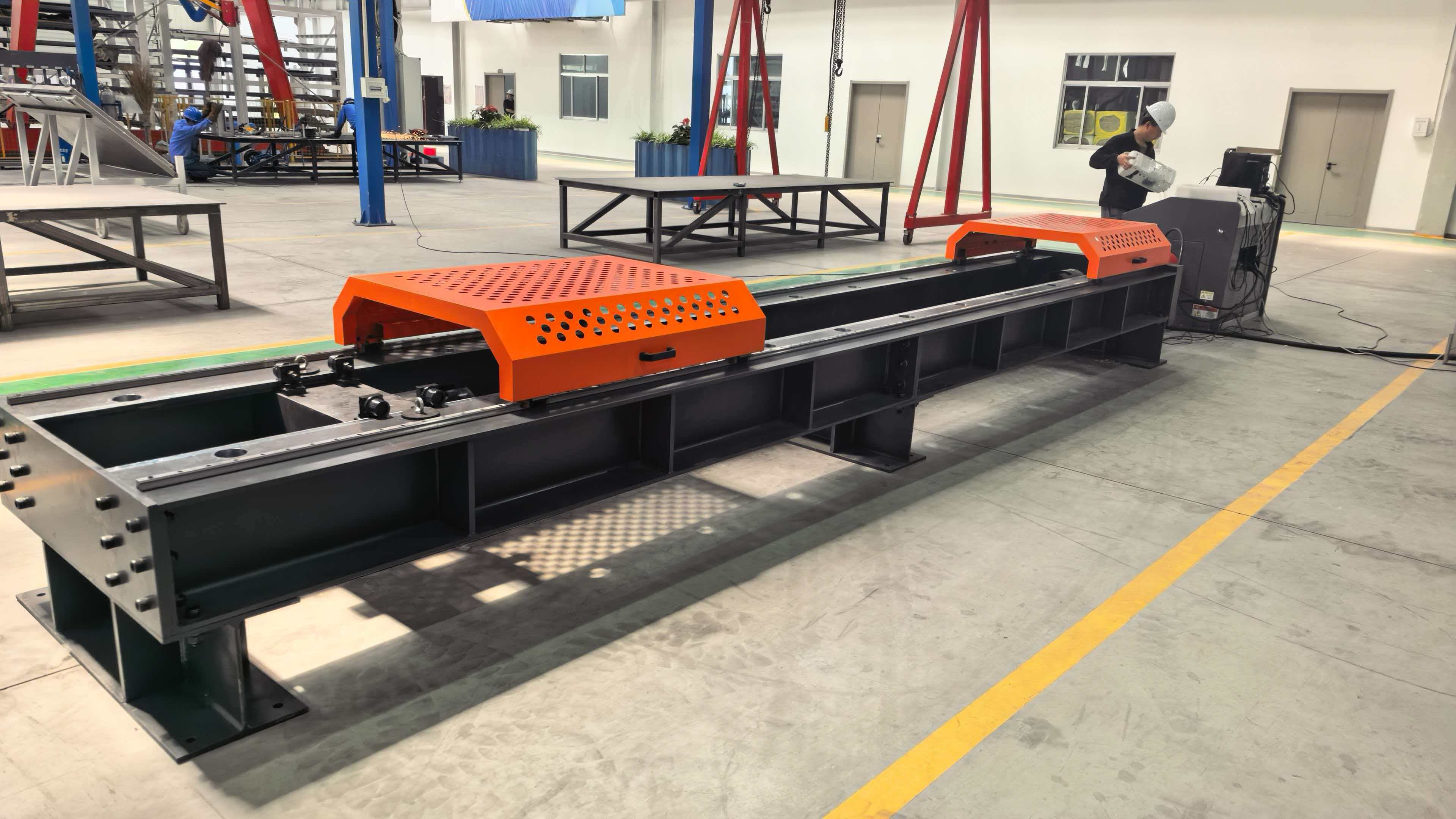 Equipo recomendado | Máquina de prueba de tracción horizontal de columna angular de contenedor para garantizar con precisión la seguridad de la estructura de la caja